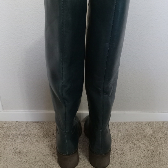 New Free People Tall Leather Tabby Boots in Teal Block Heel Size 38/ 7.5-8 - Picture 10 of 15